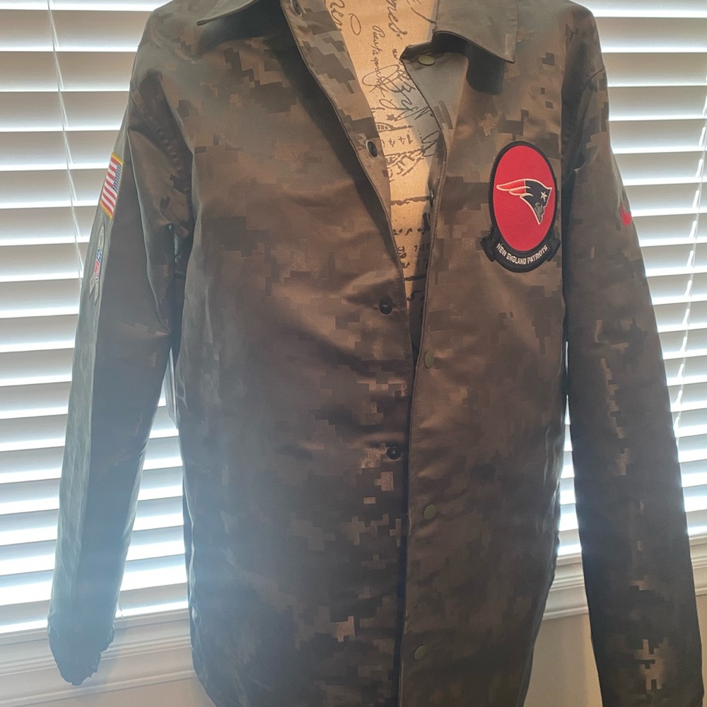 Patriots on field jacket